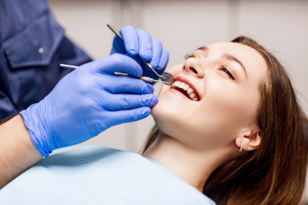 Dentist check-up teeth