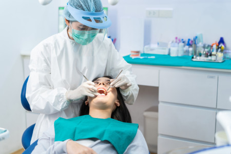 oral care treatment procedure at clinic