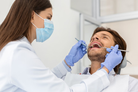 modern dental clinic in emergency